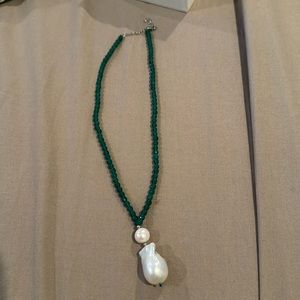 Mother pearl, lab emerald necklace